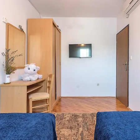 アパート One-bedroom In プーラ